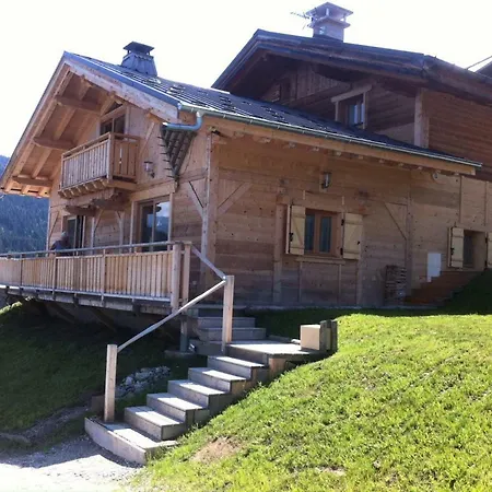 Appartement Chalet Au Sur Les Pistes 86490